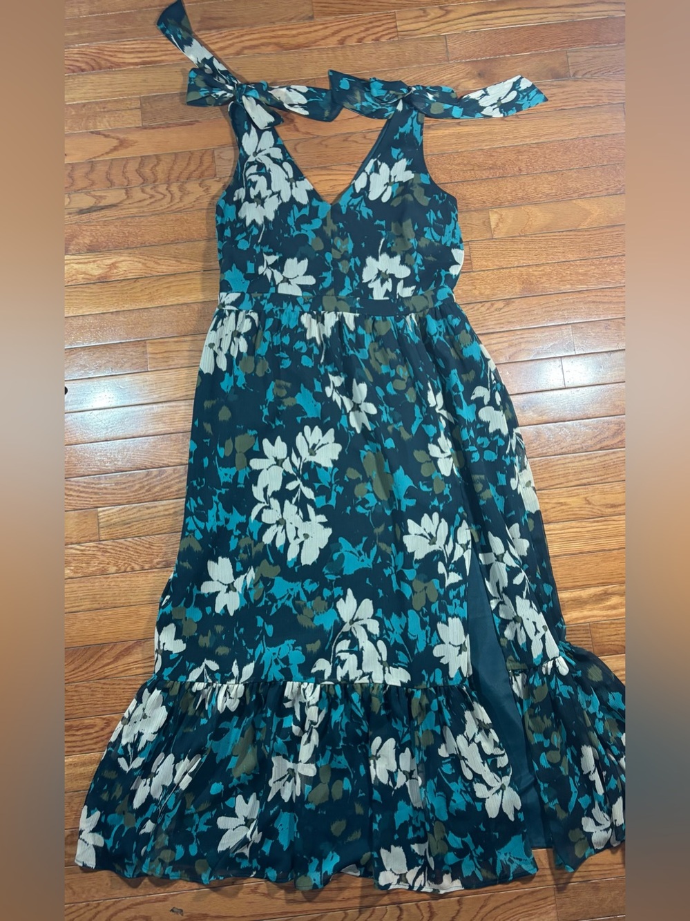 Loft Maxi Dress Floral Romantic Feminine Green Womens Size 12 Flowy - Picture 8 of 16